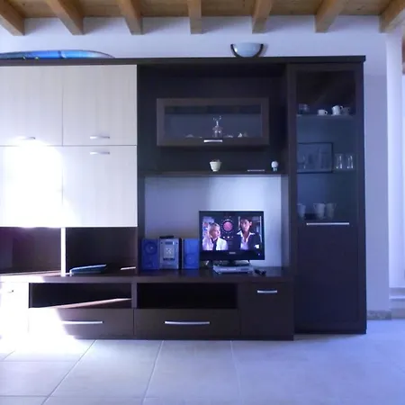 La Sandrina